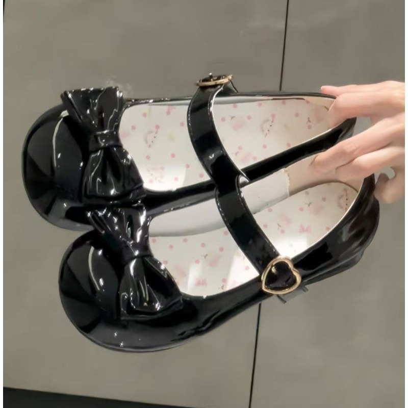 Scarpe Lolita con Fiocco Stile - Leather Classic Strap recensione e prezzo